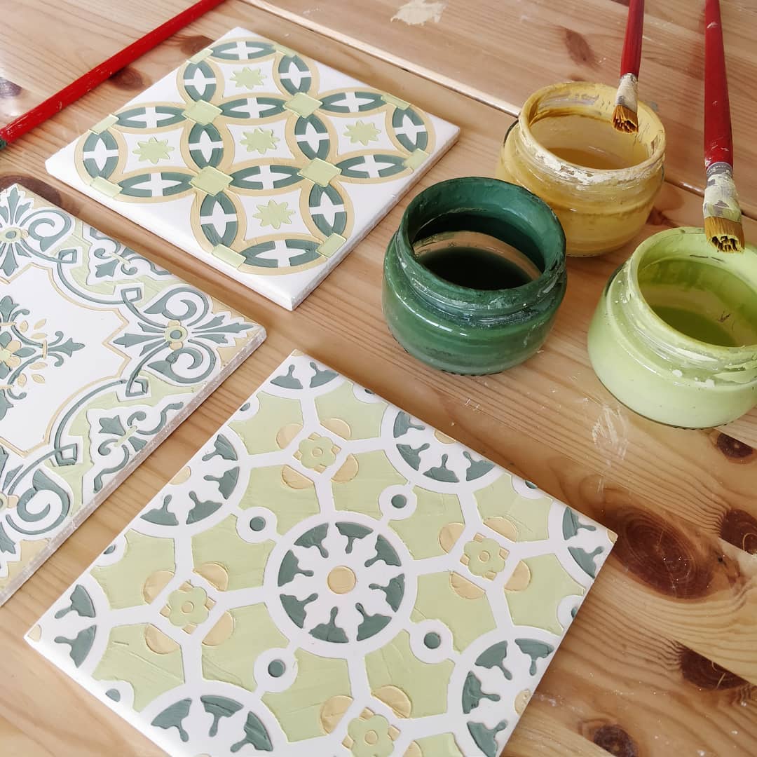 Tile painting workshop